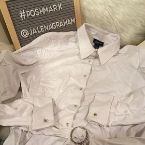 White shirt jones New York signature L